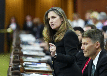 استعفای کریستیا فریلند از پارلمان