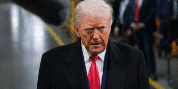 دونالد ترامپ و نبرد با ایران