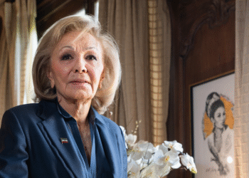 شهبانو فرح پهلوی