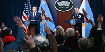 سیاست دفاعی ایالات متحده در قبال ایران