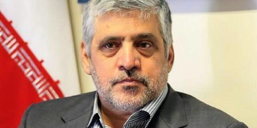 اخراج سفیر ایران از لبنان