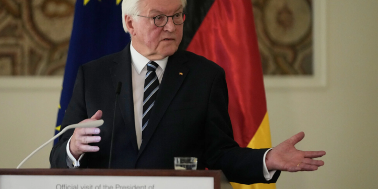 انتقاد تند رئیس‌جمهور آلمان از ترامپ