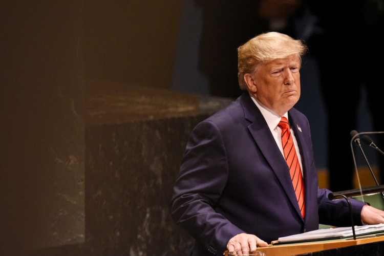 اخراج دیپلمات‌ های ایران