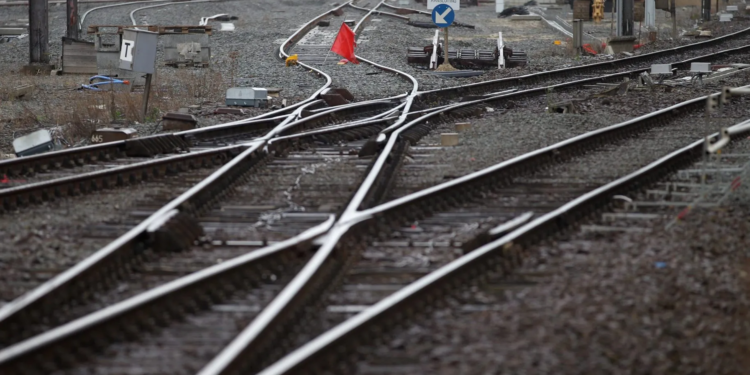 UK Train Collision Kills One After Major Crash Near London