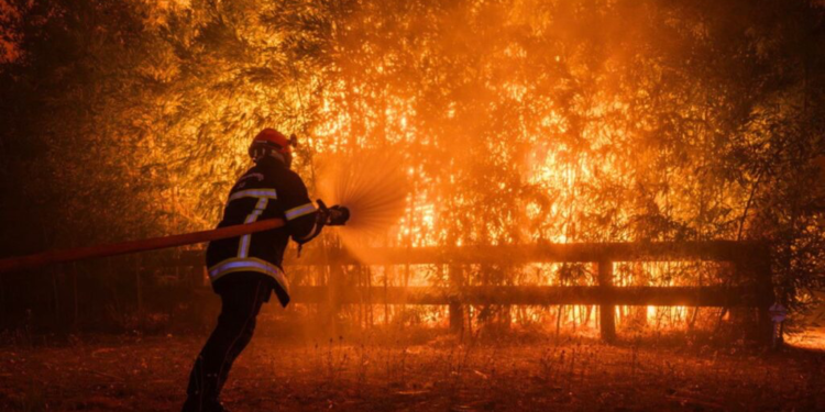 France Wildfire Mass Evacuations