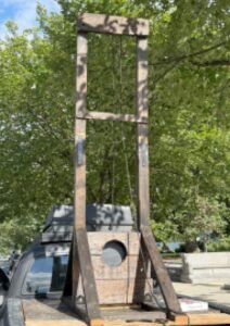 U.S. Capitol guillotine arrest
