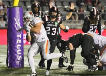 Lions Rout Winless Redblacks as Horvath Scores 4 TDs