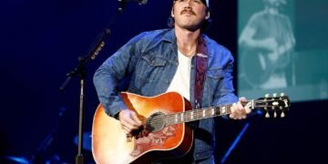Man detained for allegedly urinating on family at Morgan Wallen concert