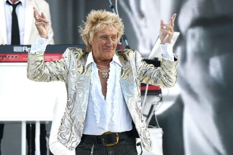Rod Stewart Cancels Remaining Tour Dates Following Heart Surgery