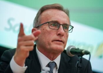 Saskatchewan Projects $825M Deficit Amid Rising Costs