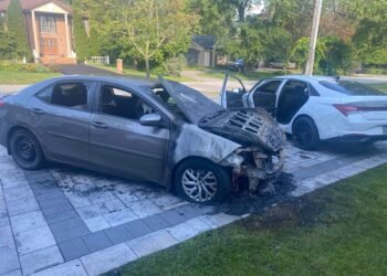Toronto Police Probe Triple Vehicle Arson