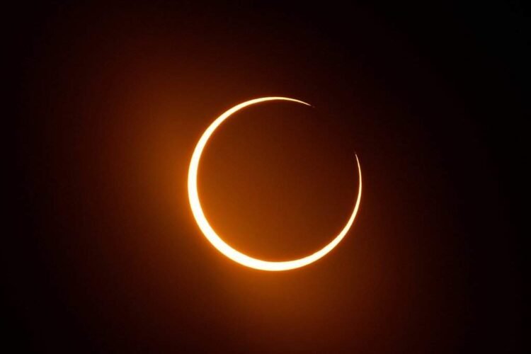Toronto to see meteor shower and partial eclipse