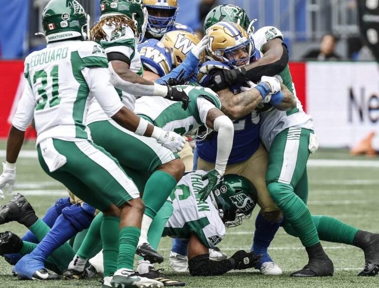Bombers Dominate Riders in Banjo Bowl Victory