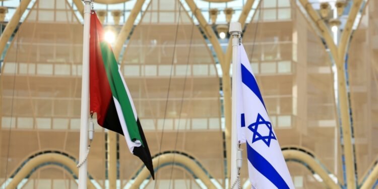 امارات و اسرائیل دیدار نتانیاهو در ابوظبی را تأیید کردند
