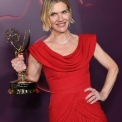 سریال Widows Bay برنده اصلی جوایز Emmy شد