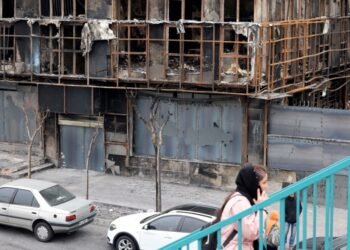 واکنش وزیر ارتباطات به نقش واتساپ در کشته شدن فرماندهان