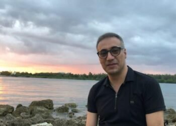 چهار سناتور آمریکایی خواستار آزادی رضا ولی‌زاده شدند
