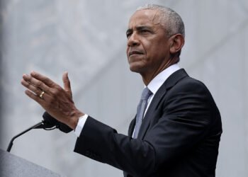 Democrats Need a Clear AI Policy Plan, Obama Says