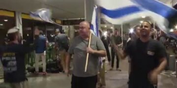 Diverted Flight Passengers Land Safely in Tel Aviv