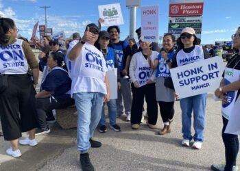 Dynacare Workers Strike Over Wage Gap in Manitoba