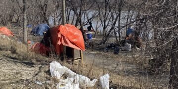 Encampment Numbers Drop as Governments Seek Solutions