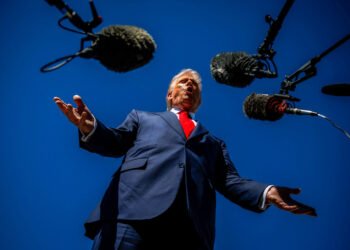 GOP Loses Focus on Economy Amid Trump's Media Feuds