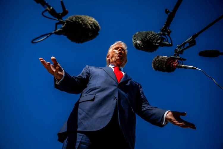 GOP Loses Focus on Economy Amid Trump's Media Feuds