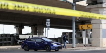 ICE Agent Shoots Man in Austin, Texas