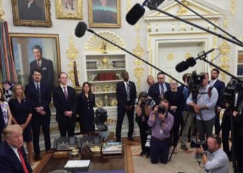 Judge Orders White House to Restore Media Access
