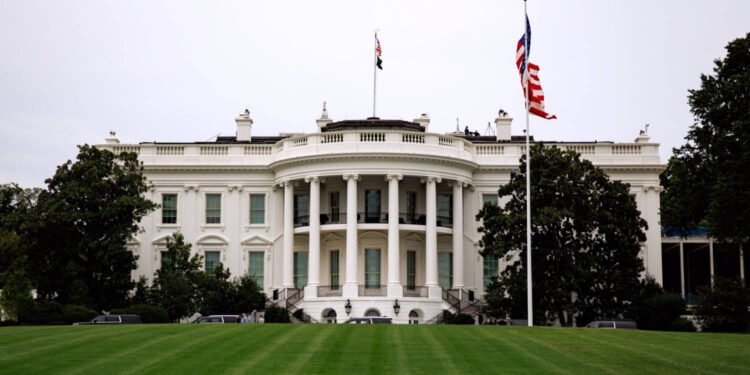 Media Outlets Sue Trump Over White House Press Ban