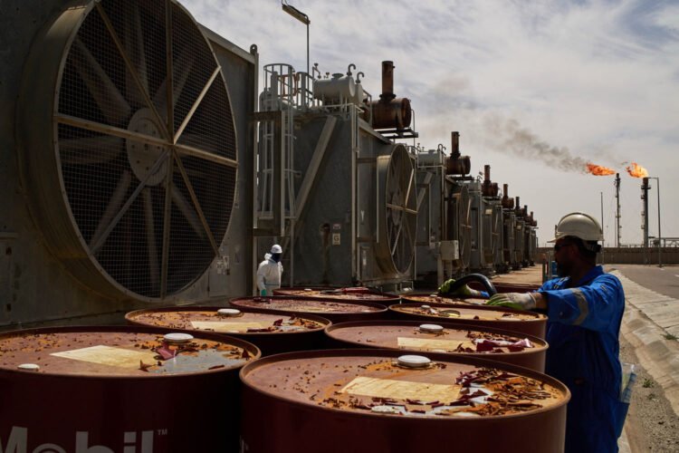 Mid-East Tensions Push Oil Past $100 a Barrel