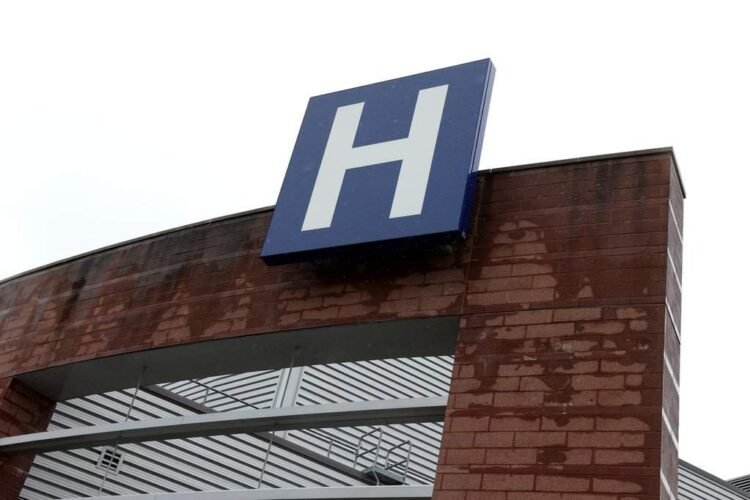 Ontario Hospital to Cut Hundreds of Jobs in Budget Plan