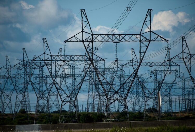 Provinces clash with cities over AI data centre control