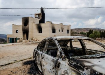 Settlers Block Palestinian Family's Return, Clash With Forces