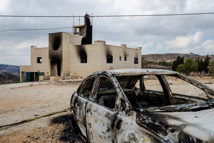 Settlers Block Palestinian Family's Return, Clash With Forces