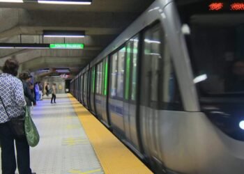 Study: Montreal Transit Investment Outperforms Road Focus