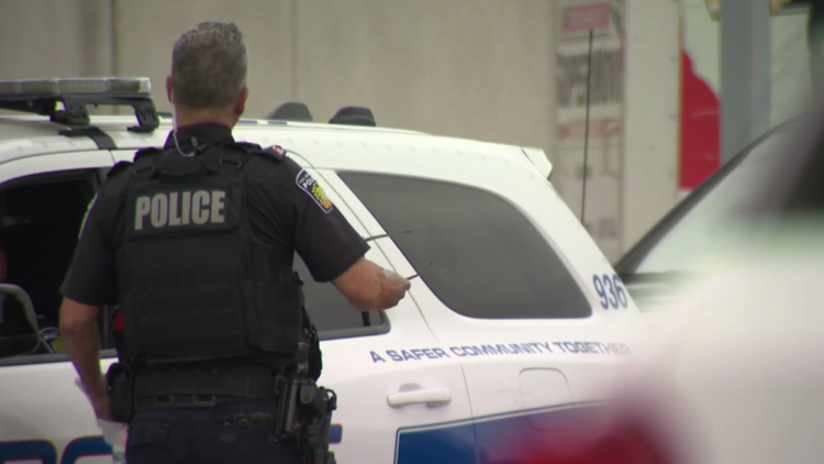 Toronto Pearson Gold Heist Charges Dropped Against 2 Men