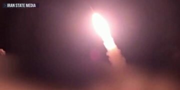Trump Dismisses Iran War Threat as Minor for US