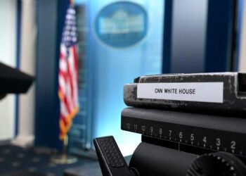 Trump Draws Criticism Over CNN, MSNBC Press Ban