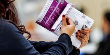 Trump Seeks Supreme Court Approval for Mail Ballot Limits