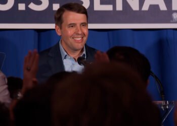 Trump's Golden Age: Pappas Wins Primary, Raises Doubts