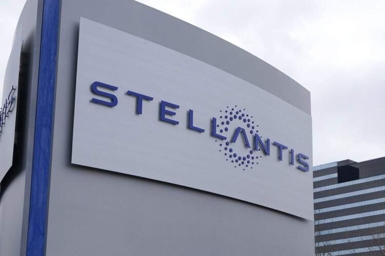 Unifor Opens Contract Talks With Stellantis