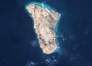 US Strikes 3 Iranian Tankers After Navy Attack