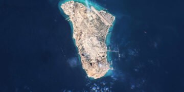 US Strikes 3 Iranian Tankers After Navy Attack