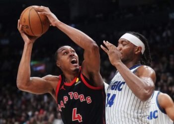 Barnes Scores Career-High 41 in Raptors Defeat