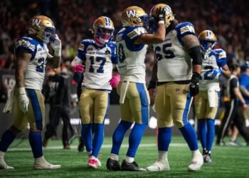 Blue Bombers Clinch Playoff Spot With Win Over Lions