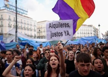 انحلال مجلس اسپانیا و برگزاری انتخابات زودهنگام