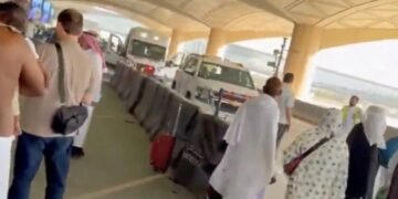 حمله موشکی به فرودگاه ریاض؛ ترامپ در انتظار تصمیم