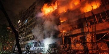 زلنسکی: متحدان پیش از حمله به کی‌یف هشدار ندادند