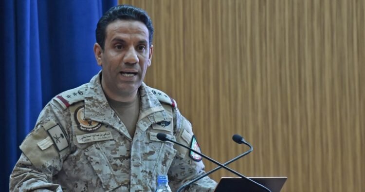 عربستان تأسیسات نفتی صنعا را تخلیه کرد